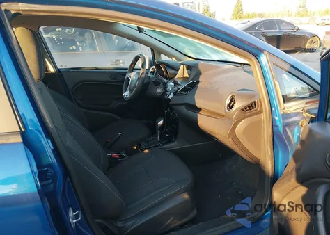 2019 Ford Fiesta Se z USA, uszkodzony, nr VIN 3FADP4BJ6KM125021